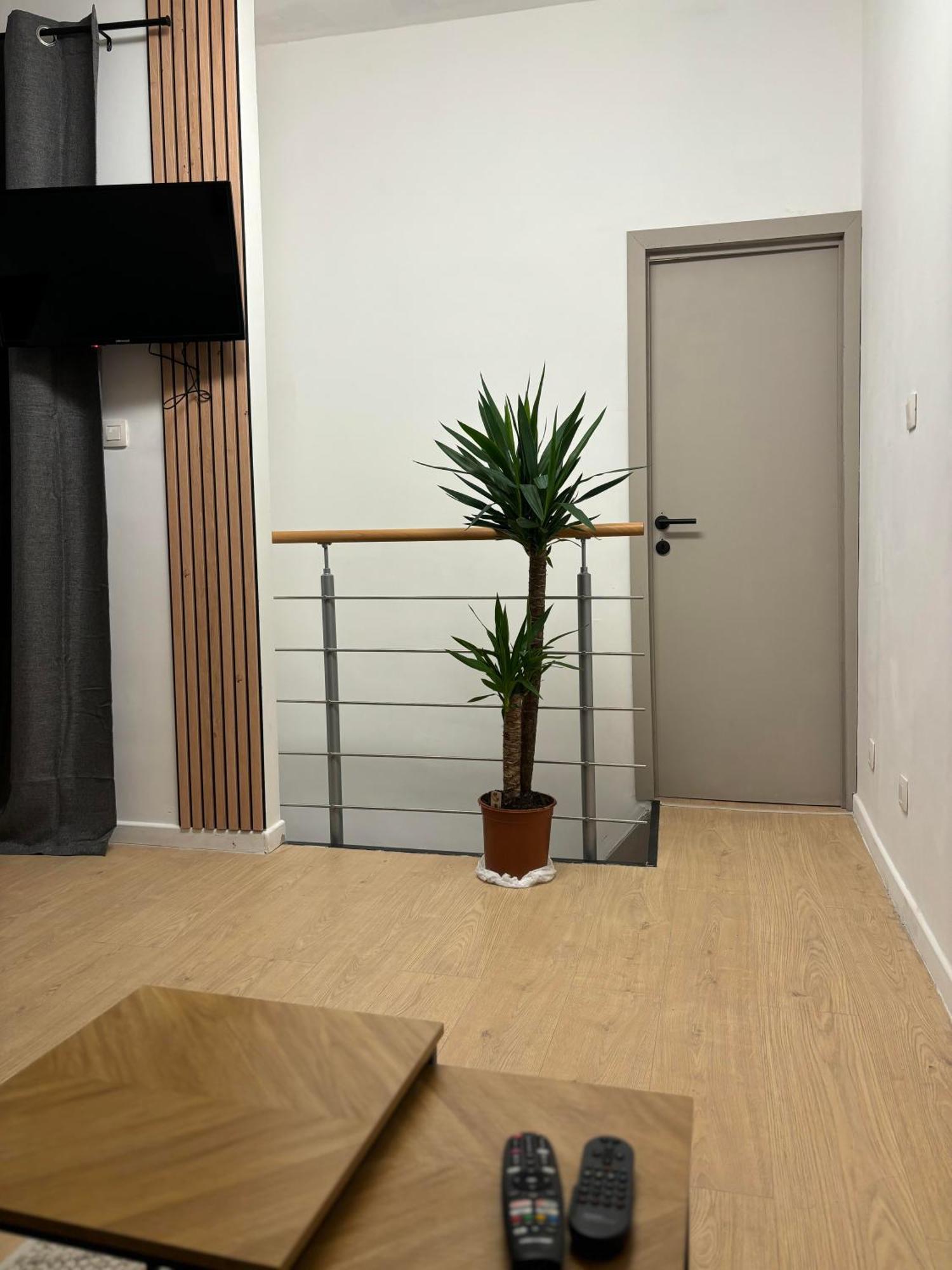 Ubuntu House - Charleroi Apartman Kültér fotó